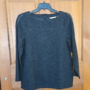 Women's Black Long Sleeve Top